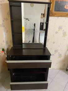 meja solek