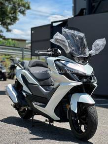 Sym Cruisym 400i