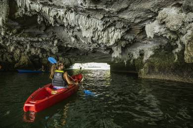 4D3N Hanoi Honeymoon Tour Package