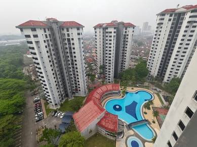 Apartment For Sale in Mewah View Luxurious Apartments
