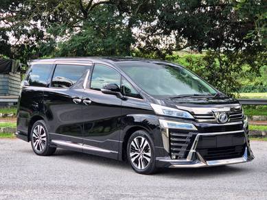 Toyota Vellfire ZG in Bukit Jalil, KUL