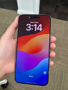 iPhone 15 Pro Max 512GB, Natural Titanium.