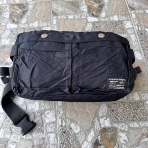 Alpha Industries waist bag