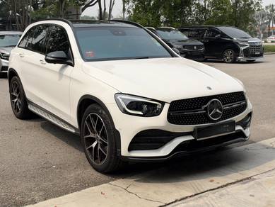 Mercedes Benz GLC300 300 4MATIC AMG LINE in Muar, JHR