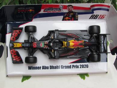 BBURAGO 1-43 Aston Martin Winner 2020 RB16 F1 # 33