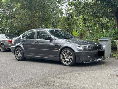 BMW 330i 30i (CBU) in Cheras, KUL