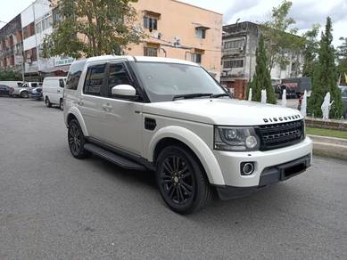 Land Rover Discovery SDV6 HSE in Old Klang Road, KUL