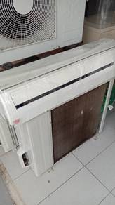 Aircon Daikin 2.5hp