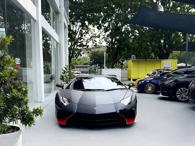 Lamborghini Aventador LP 700-4 in Glenmarie, SGR