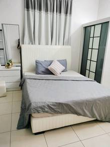 Room in Bandar Utama, SGR