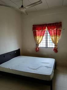Room in Subang Bestari, SGR