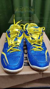 Kasut Badminton Yonex 