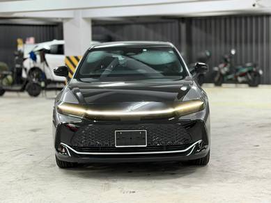 Toyota Crown CROSSOVER RS ADVANCED in Johor Bahru, JHR
