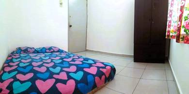 Room in Sentul, KUL