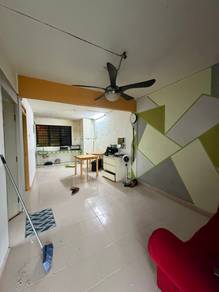 Flat For Sale in Flat Taman Ungku Tun Aminah