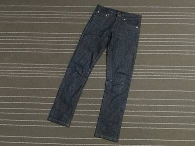 A. P. C JAPAN woman skinny denim w29