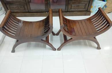 Kerusi Kayu 