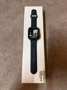Apple Watch Series 7 (GPS + CELLULAR)
