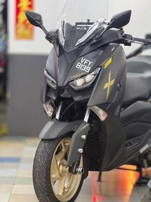 Yamaha XMAX