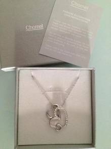 Chomel - Triple Heart Shaped Necklace