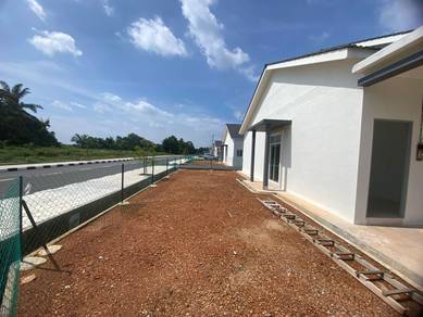 1-storey Terraced House For Sale in Lunas,KDH