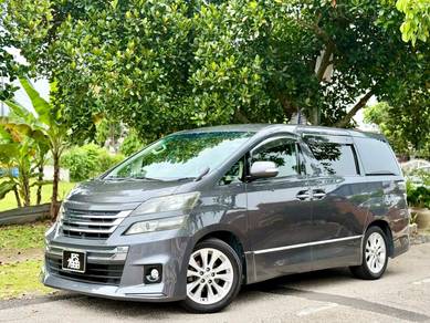 Toyota Vellfire V in Kepong, KUL