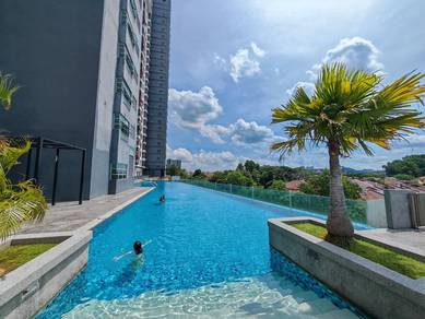 Condominium For Rent in Silk Residence