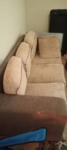 Set sofa 5 tempat duduk