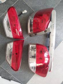 toyota wish zge20 original  tail lamp