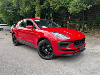 2022 Porsche Macan 