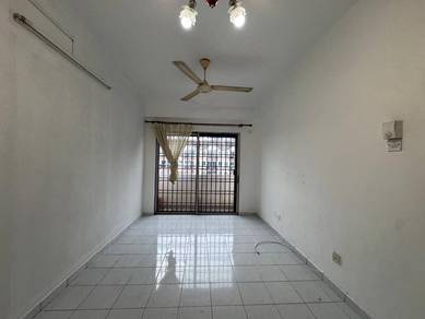 Apartment For Sale in Sri Kenari Apartment