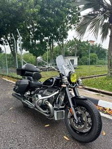 BMW R 18