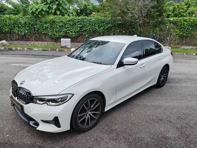 BMW 320i 20i SPORT in Ayer Itam, PNG
