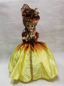 Showa Retro Ribbon French Doll? Sukiyo Sukiyo Doll