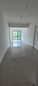 Condominium For Sale in TreeO
