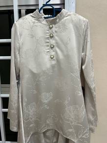 Jasmina Kurung in Grey