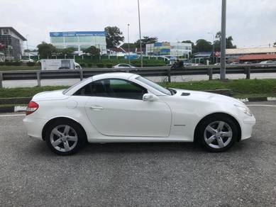 Mercedes Benz SLK200 200 K (CBU) in Kajang, SGR
