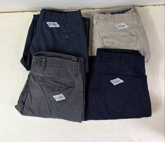Cargo Pant sz 32 Combo::