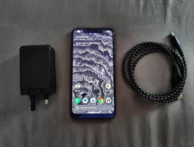 Pocophone F1 Armored Edition