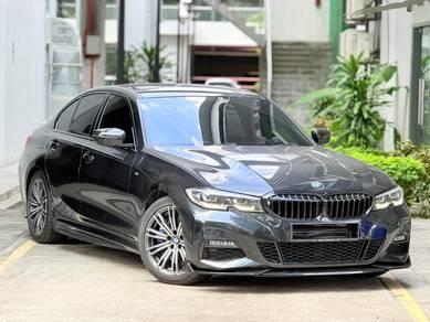 BMW 330i 30i M SPORT in Desa Petaling, KUL