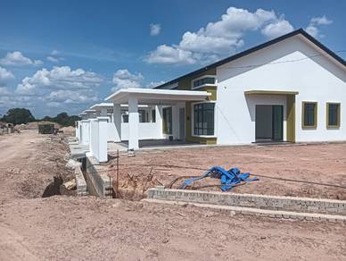Semi-Detached House For Sale in Melaka Tengah,MLK