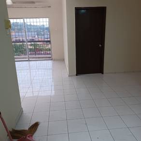 Apartment For Rent in Nilai Santalia Apartment