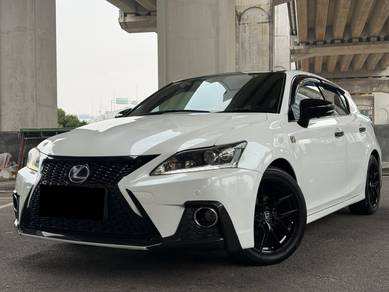 2013 Lexus CT 200 h F-SPORT (HYBRID)