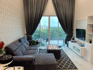 Condominium For Rent in Quay West Residence