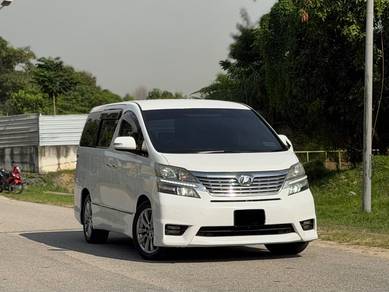 2010 Toyota Vellfire Z