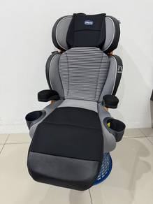 Chicco KidFit Zip Air Plus Booster Car Seat