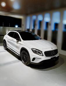 Mercedes Benz GLA180 GLA180 SE in Sibu, SWK