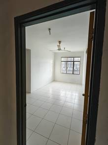 Apartment For Sale in Taman Pelangi Indah Apartment