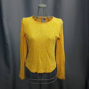 Tommy Hilfiger Glinter Flowers And Wording Printed