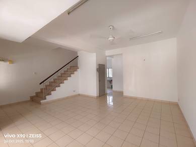2-storey Terraced House For Rent in Seri Kembangan,SGR